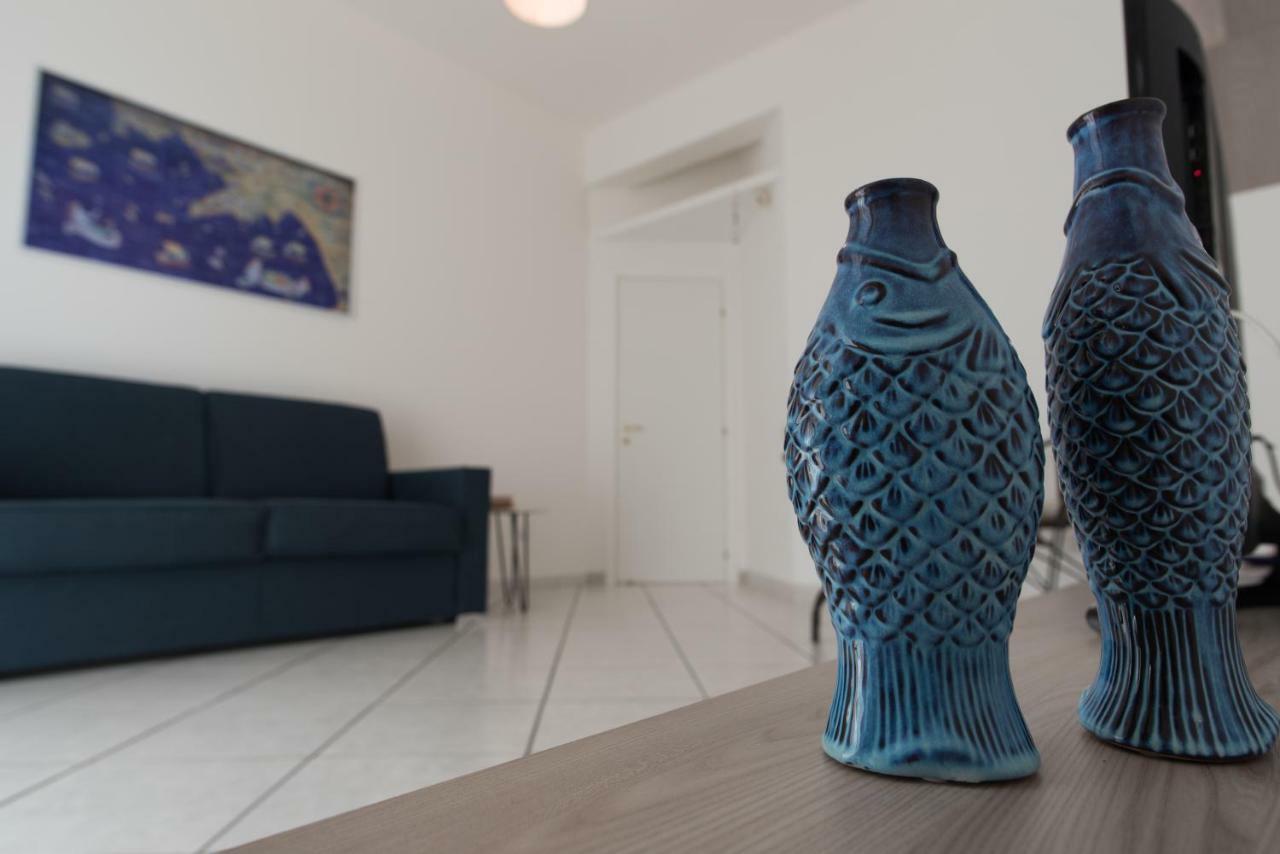 Appartement Dulce Mare à Salernes Extérieur photo